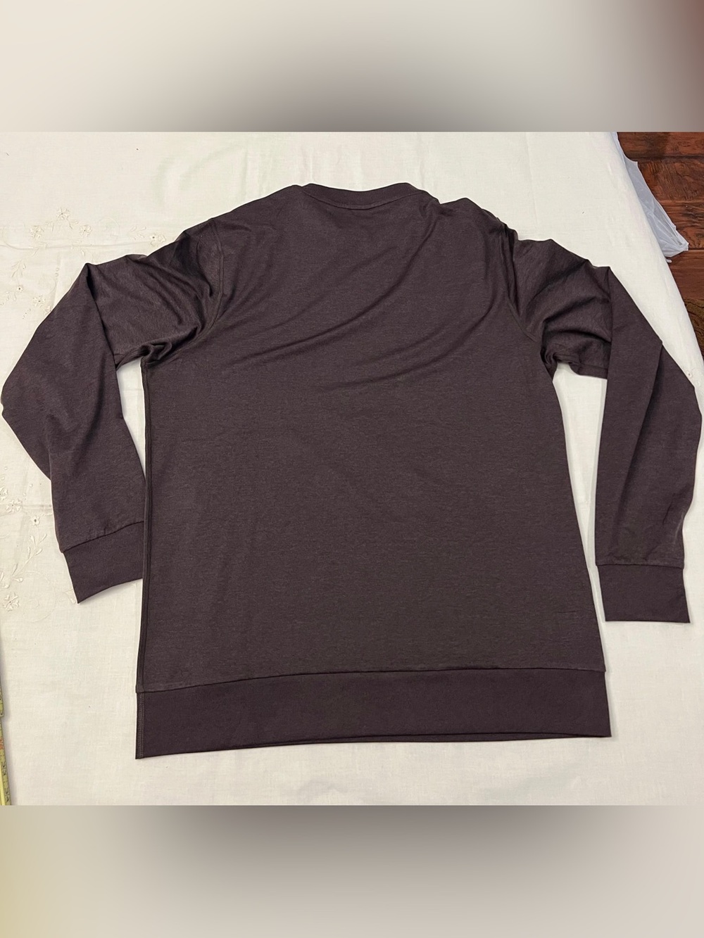 Vuori Ponto Performance Crewneck Pullover | Men’s Large | Brown Long Sleeve - Picture 3 of 7